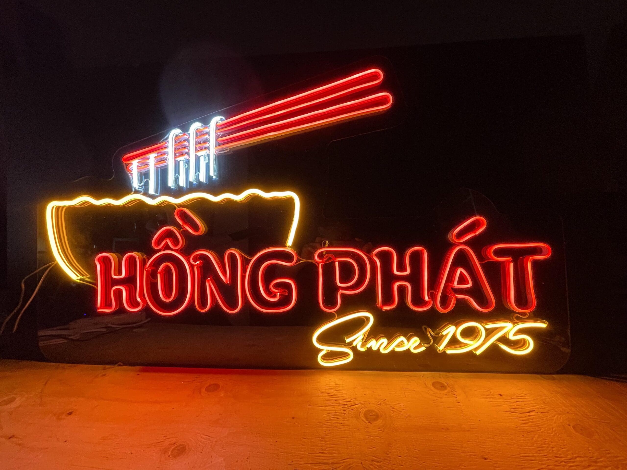 Noodle Restaurant Neon Sign